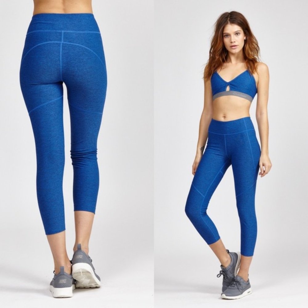 [Outdoor Voices] Blue 3/4 Length Warmup Leggings